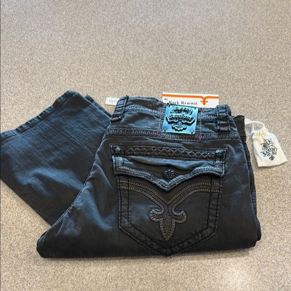 NWT Rock Revival faded Black Jeans for Men Ben Straight size 38/33 - Picture 1 of 9